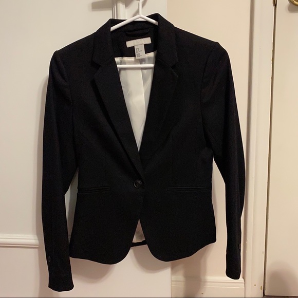 Blazer - Picture 2 of 4